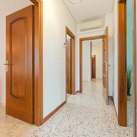 Patty Flat - 15 Min From Venice & Free Parking Апартаменты *