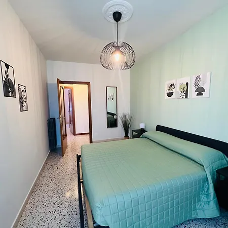 Patty Flat - 15 Min From Venice & Free Parking Daire Mestre