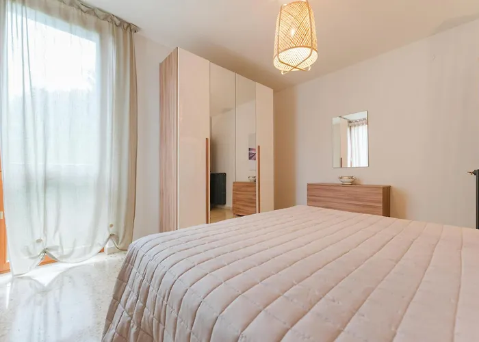 Apartment Patty Flat - 15 Min From Venice & Free Parking *