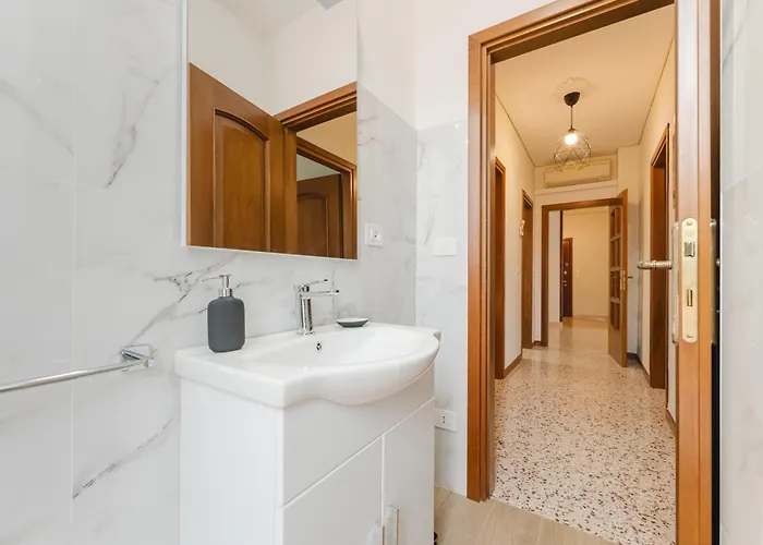 Patty Flat - 15 Min From Venice & Free Parking *