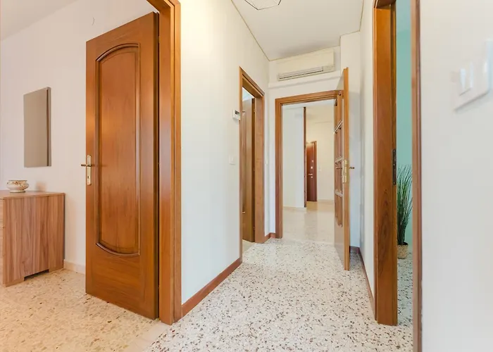 Patty Flat - 15 Min From Venice & Free Parking Apartment *