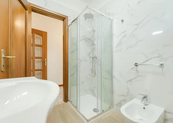 Patty Flat - 15 Min From Venice & Free Parking Apartment *