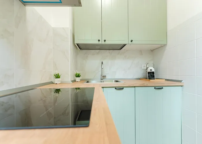 Patty Flat - 15 Min From Venice & Free Parking Apartment